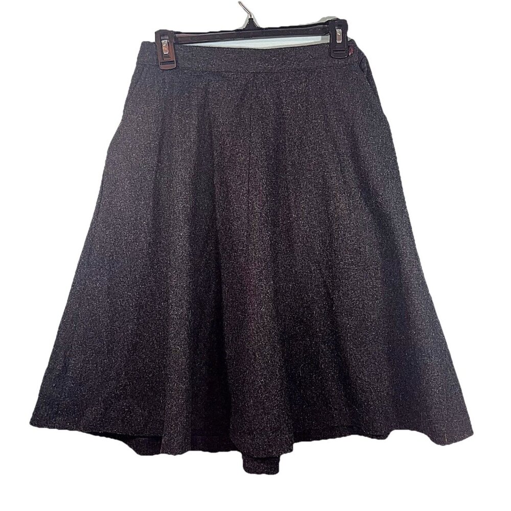 Vintage Brgn Mawr vintage 80% wool skirt Black  Button Side Bottom Flairs Sz  14